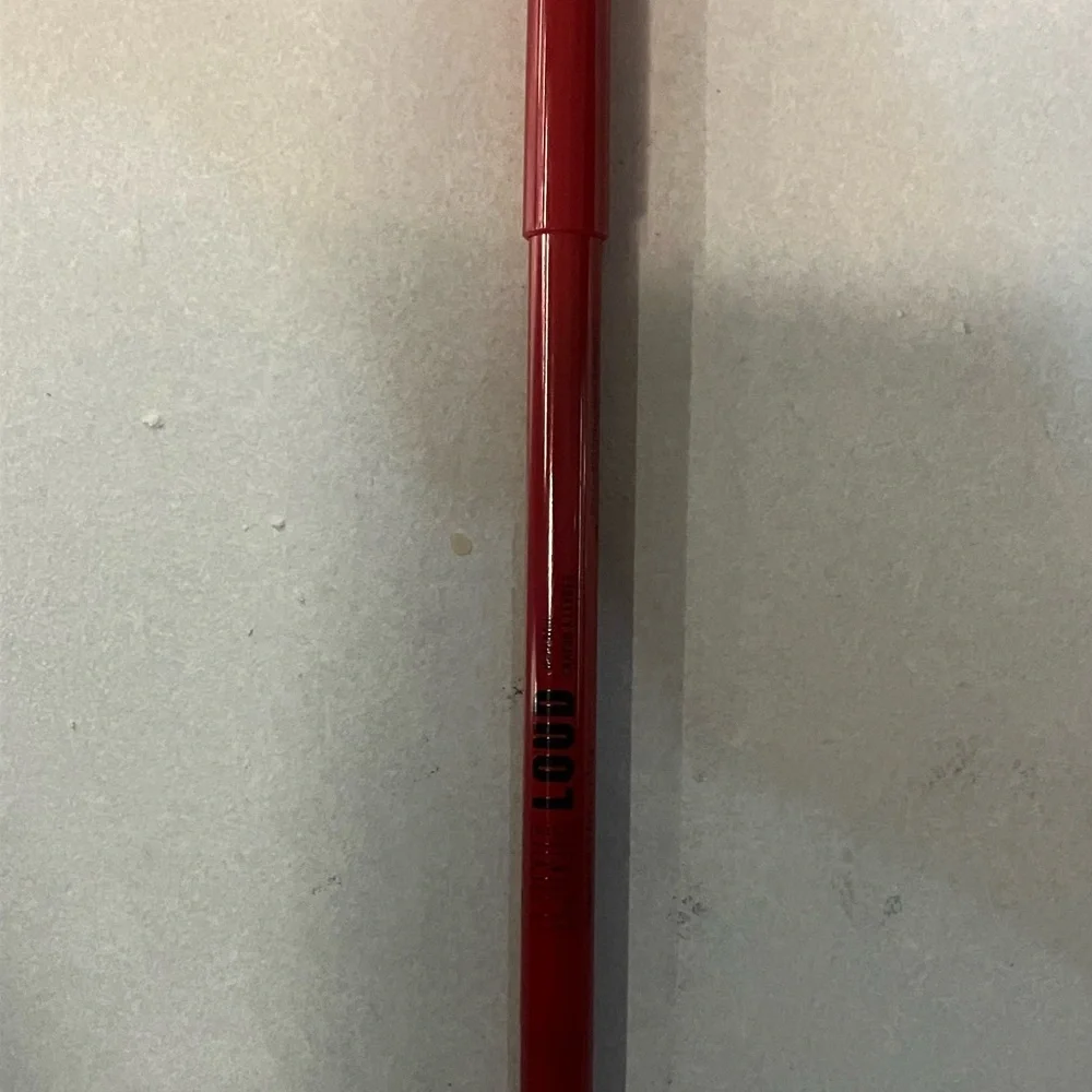 NYX Professional Makeup Line Loud Lip Liner, Longwear Matte Lip Pencil